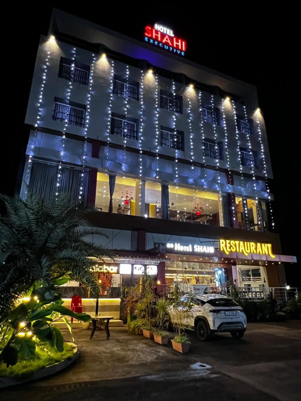 Hotel Shahi Executive Malkapur  外观 照片