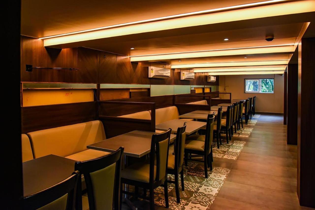 Hotel Shahi Executive Malkapur  外观 照片